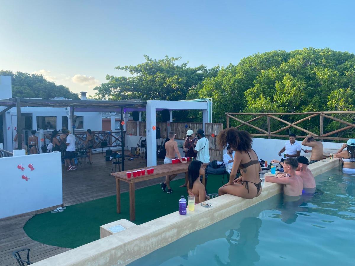 Why Not Rooftop Party Hostel Playa del Carmen Kültér fotó
